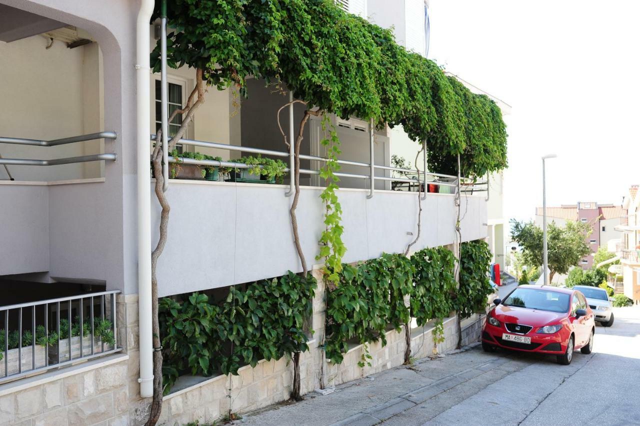 Milic Apartments Makarska Exteriör bild
