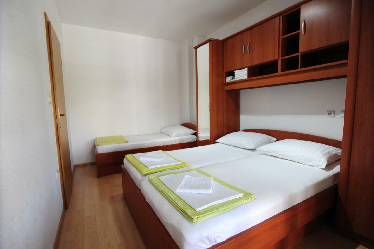 Milic Apartments Makarska Exteriör bild